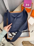 Сумка женская Evelyne 29 cm Clemence leather  Hermes Артикул LUX-101913. Вид 1