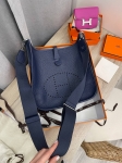 Сумка женская Evelyne 29 cm Clemence leather  Hermes Артикул LUX-101913. Вид 3