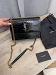 Сумка женская  Yves Saint Laurent Артикул LUX-102137. Вид 3