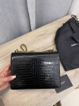 Сумка женская  Yves Saint Laurent Артикул LUX-102137. Вид 6