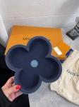  Поднос 24*24 Louis Vuitton Артикул LUX-102210. Вид 1