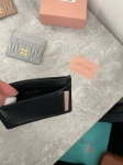 Визитница  Miu Miu Артикул LUX-102426. Вид 2