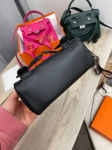Сумка женская  Kelly Doll Swift Leather Hermes Артикул LUX-102483. Вид 3