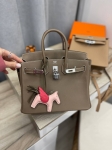 Сумка женская  Birkin , 25, Swift, PHW  Etoupe color Hermes Артикул LUX-102485. Вид 1