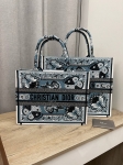 Сумка женская 36 см  Christian Dior Артикул LUX-102761. Вид 1