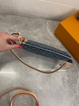 Сумка женская Louis Vuitton Артикул LUX-102877. Вид 2