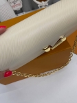 Сумка женская Twist West Louis Vuitton Артикул LUX-103335. Вид 7