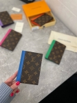  Обложка на паспорт Louis Vuitton Артикул LUX-103774. Вид 1