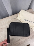 Борсетка Louis Vuitton Артикул LUX-103852. Вид 1