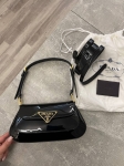  Сумка женская Prada Артикул LUX-104060. Вид 1