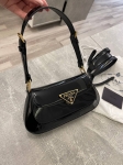  Сумка женская Prada Артикул LUX-104060. Вид 2