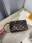 Косметичка Louis Vuitton Артикул LUX-104422. Вид 1