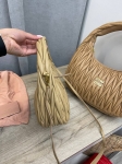 Сумка женская Miu Miu Артикул LUX-104585. Вид 3