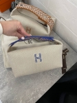  Косметичка Hermes Артикул LUX-104636. Вид 1