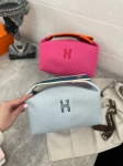  Косметичка Hermes Артикул LUX-104634. Вид 1