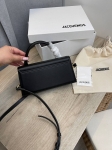 Сумка женская JACQUEMUS Артикул LUX-104945. Вид 4