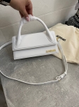 Сумка женская JACQUEMUS Артикул LUX-104944. Вид 1