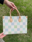 Сумка -тоут On The Go  Louis Vuitton Артикул LUX-105068. Вид 1