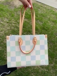Сумка -тоут On The Go  Louis Vuitton Артикул LUX-105068. Вид 3