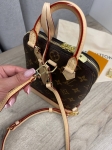 Рюкзак Louis Vuitton Артикул LUX-105642. Вид 4