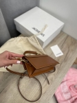 Сумка женская JACQUEMUS Артикул LUX-105784. Вид 4