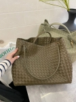  Сумка женская 42 см Bottega Veneta Артикул LUX-105884. Вид 6