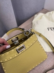 Сумка женская Peekaboo ISeeU  Fendi Артикул LUX-106538. Вид 2
