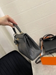 Сумка женская  Kelly, 25 cm, PHW MATTE NILOTICUS Hermes Артикул LUX-106609. Вид 5