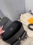 Рюкзак Louis Vuitton Артикул LUX-106903. Вид 7