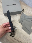 Брелок Balenciaga Артикул LUX-106908. Вид 3