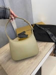 Сумка женская Dolce & Gabbana Артикул LUX-107166. Вид 3