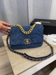 Сумка женская  Chanel Артикул LUX-107404. Вид 1
