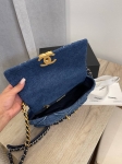 Сумка женская  Chanel Артикул LUX-107404. Вид 3