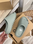 Slide Yeezy  Adidas Артикул LUX-107691. Вид 4
