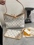 Сумка  женская Louis Vuitton Артикул LUX-107965. Вид 1