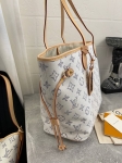Сумка  женская Louis Vuitton Артикул LUX-107964. Вид 4
