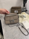 Сумка женская Fendi Артикул LUX-107976. Вид 1