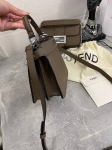 Сумка женская  Peekaboo ISeeU  Fendi Артикул LUX-107973. Вид 2