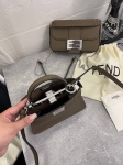 Сумка женская  Peekaboo ISeeU  Fendi Артикул LUX-107973. Вид 3