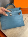 Сумка женская Kelly, 25 cm, PHW Crocodile Niloticus Mat Hermes Артикул LUX-108076. Вид 4