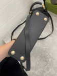 Сумка женская Capucines, 27 см Louis Vuitton Артикул LUX-108798. Вид 6