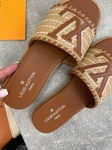 Шлепанцы Louis Vuitton Артикул LUX-108325. Вид 3
