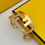 Браслет  Fendi Артикул LUX-108331. Вид 1