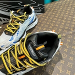 Кроссовки Off-White™ Артикул LUX-108363. Вид 3