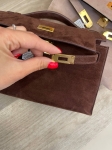 Сумка женская  Kelly Pochette, GHW Hermes Артикул LUX-108386. Вид 3