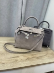 Сумка женская Kelly, 25 PHW Hermes Артикул LUX-108408. Вид 1