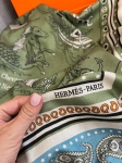 Платок 140*140  Hermes Артикул LUX-108499. Вид 2