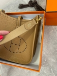 Сумка женская Evelyne mini Hermes Артикул LUX-108592. Вид 2