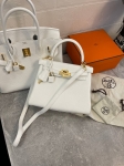 Сумка женская Kelly, 25, GHW Hermes Артикул LUX-108612. Вид 1