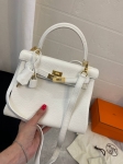 Сумка женская Kelly, 25, GHW Hermes Артикул LUX-108612. Вид 2